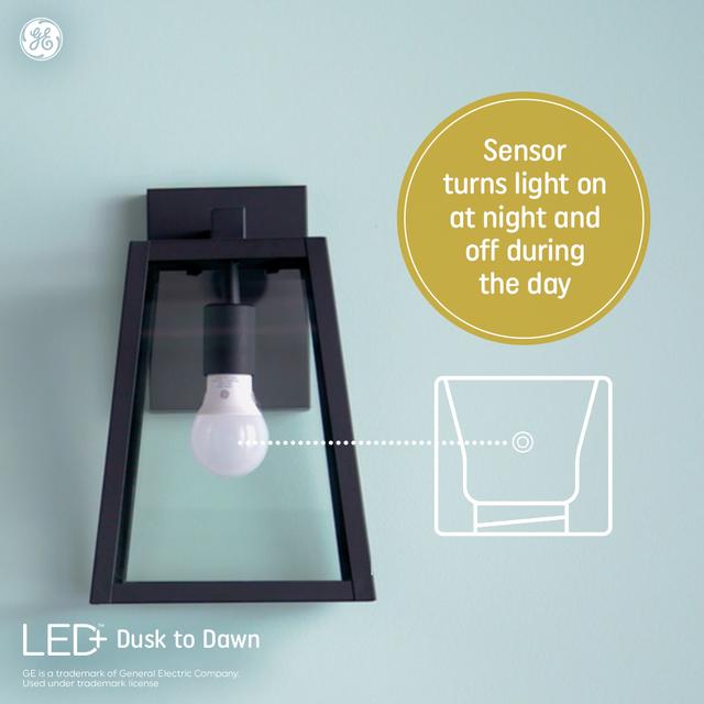 GE LED Dusk to Dawn Light Bulbs Sunlight Sensing Outdoor