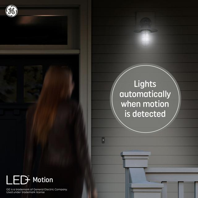 ge motion sensor led flood light bulb