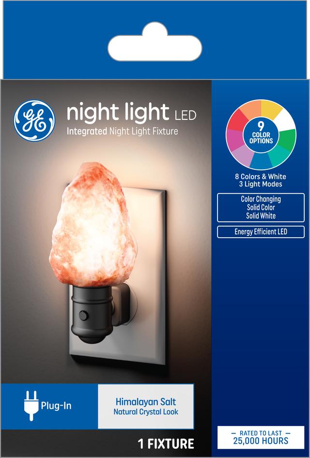 GE Night Light LED Himalayan Salt Color-Changing Decorative Plug
